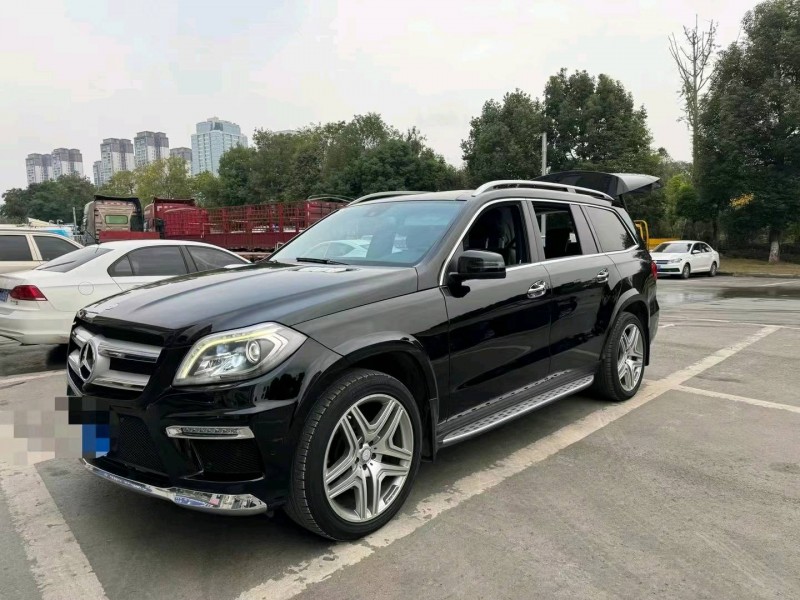 成都15年奔驰GL2