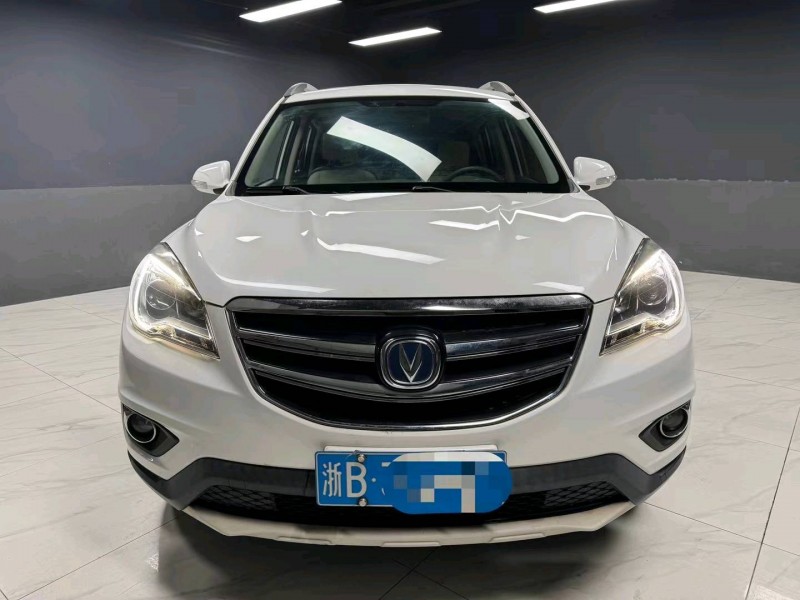 成都17年长安汽车CS351