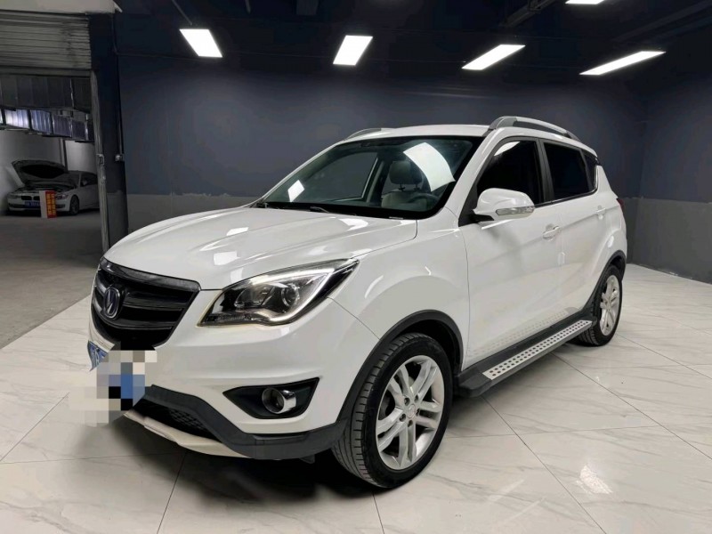 成都17年长安汽车CS352