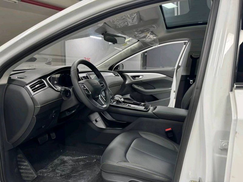 成都23年荣威i64