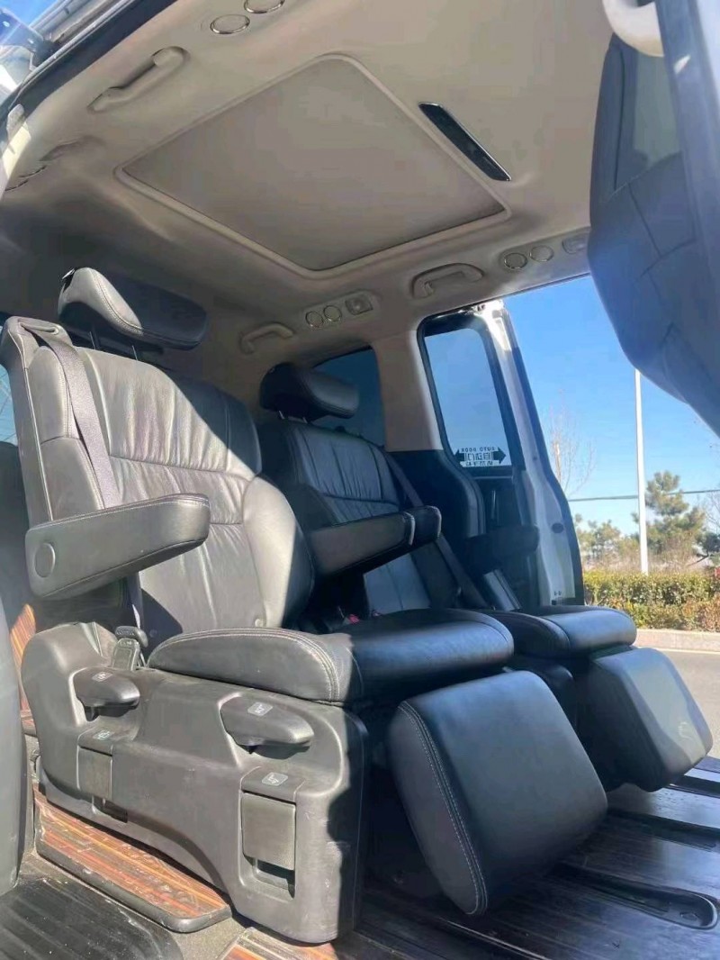 枣庄19年本田艾力绅7