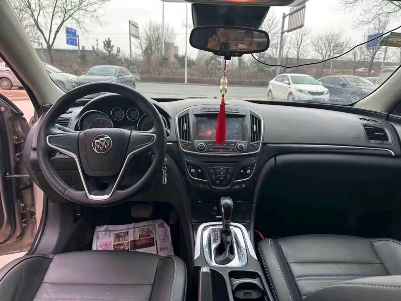 保定15年别克君威6