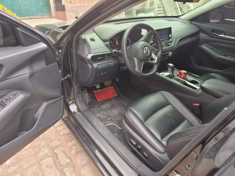 邯郸19年日产天籁2