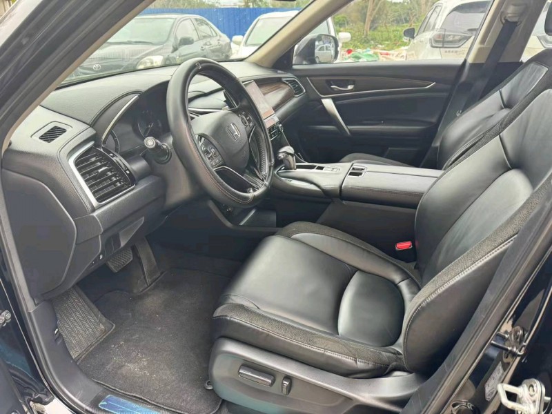 汕头18年本田冠道3