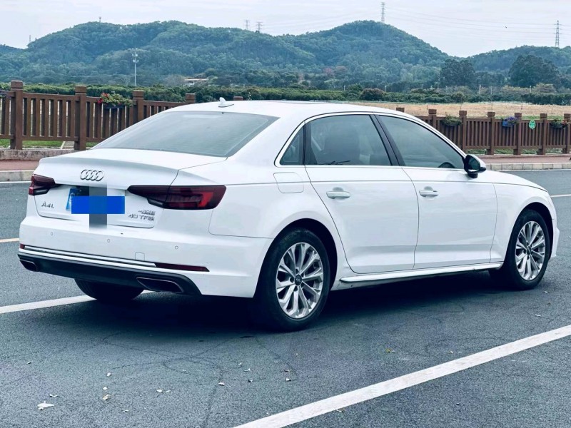汕头19年奥迪A4L6