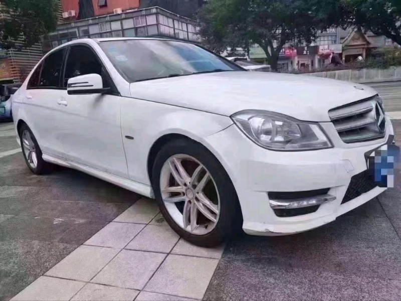 台州13年奔驰C2