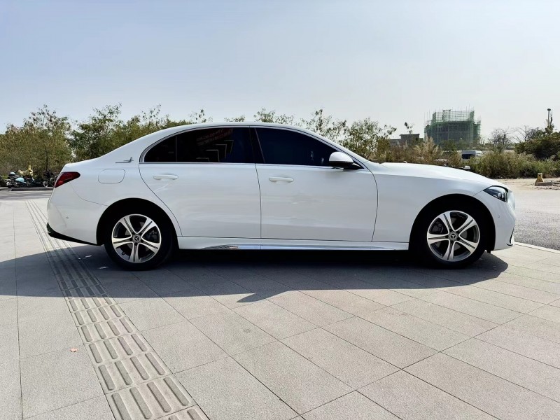 东莞22年奔驰C8