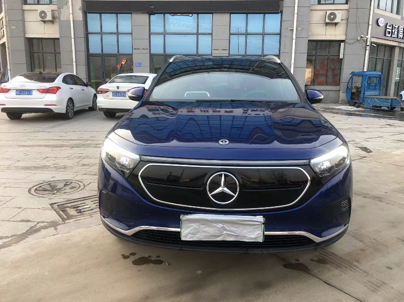 徐州23年奔驰EQA1