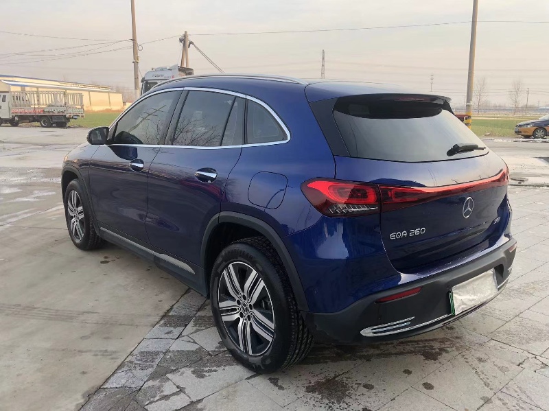 徐州23年奔驰EQA5