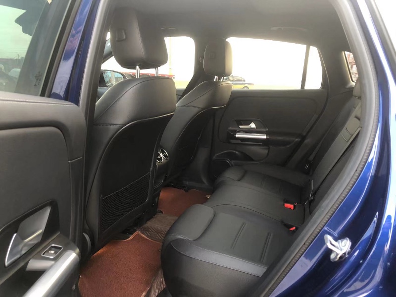 徐州23年奔驰EQA7