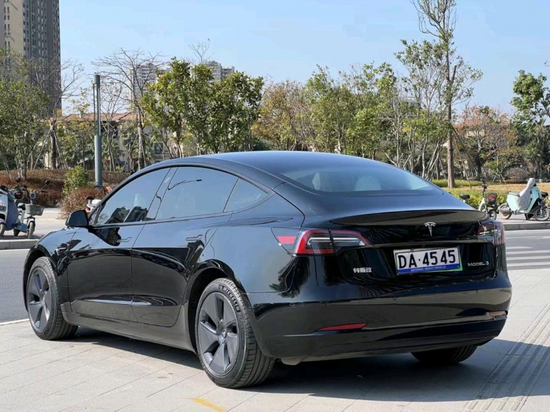 珠海22年特斯拉MODEL 35