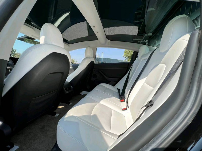 珠海22年特斯拉MODEL 37