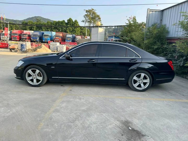 广州10年奔驰S9
