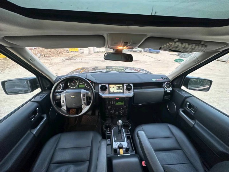 广州10年路虎发现6