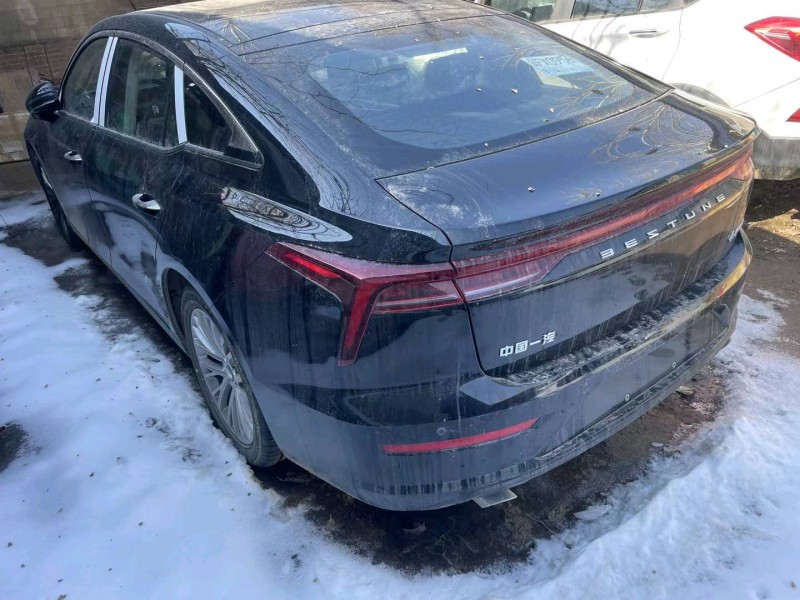 邯郸24年奔腾B707