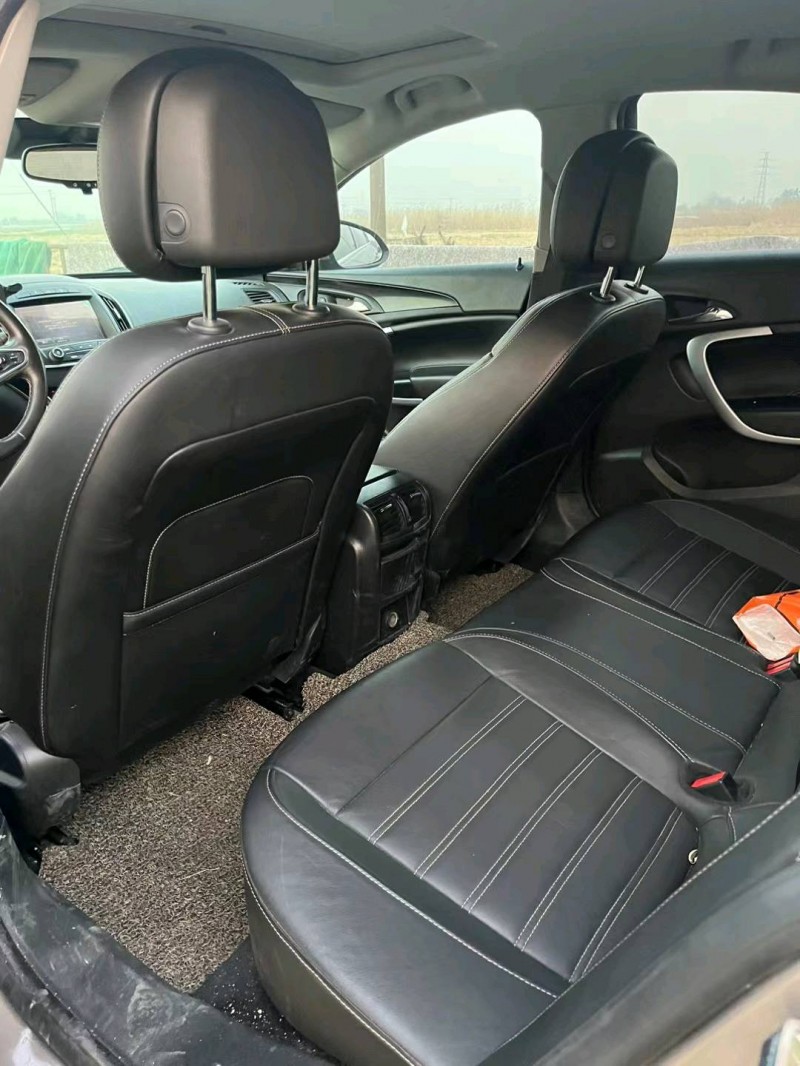 常州15年别克君威7