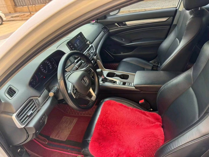 徐州20年本田雅阁5