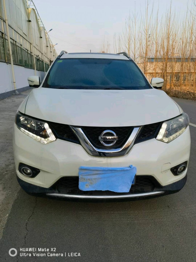 枣庄15年日产奇骏1