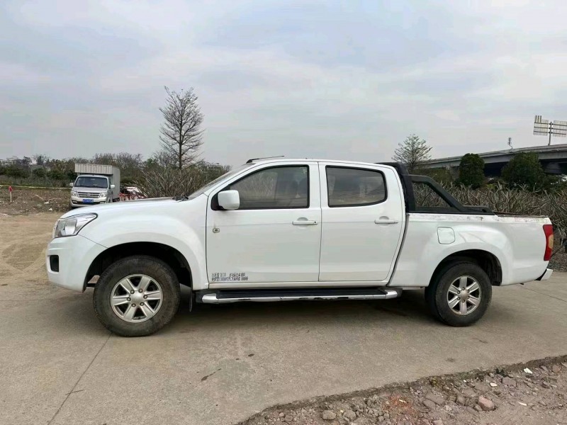 佛山17年五十铃皮卡6