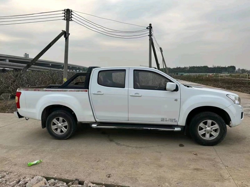 佛山17年五十铃皮卡8