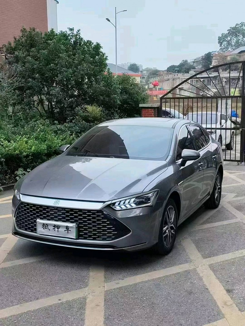 徐州23年比亚迪秦3