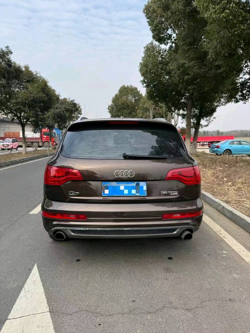 枣庄14年奥迪Q76
