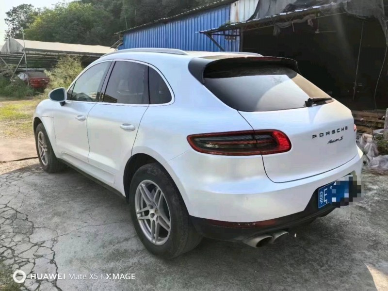 广州15年保时捷Macan9
