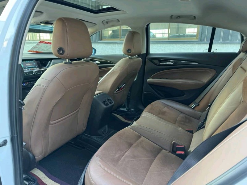 徐州19年别克君威8