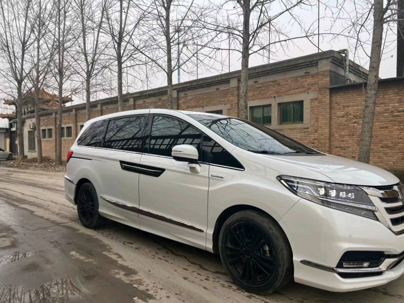 保定19年本田艾力绅2