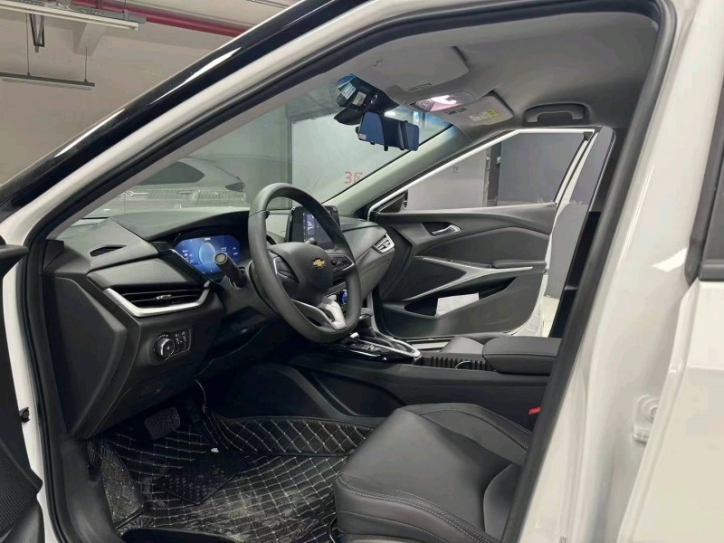 成都23年雪佛兰畅巡4