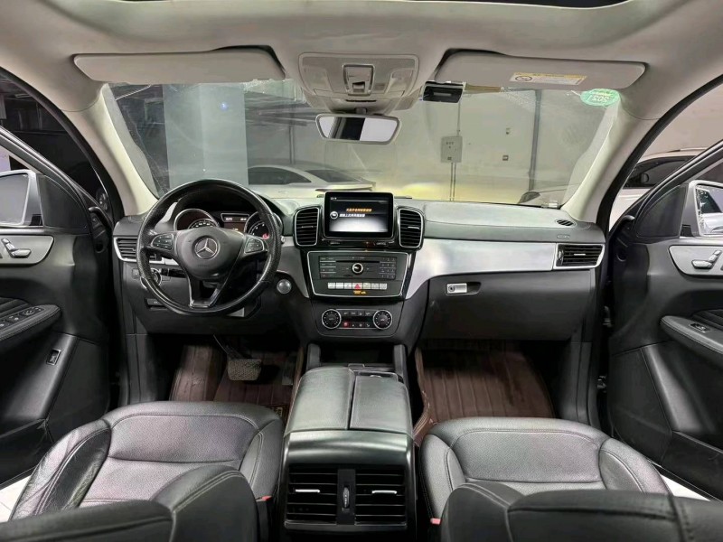 成都15年奔驰GLE9