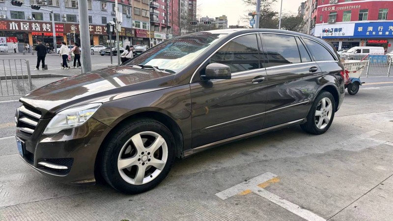 广州14年奔驰R2
