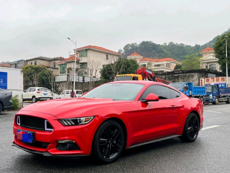 深圳18年福特野马2