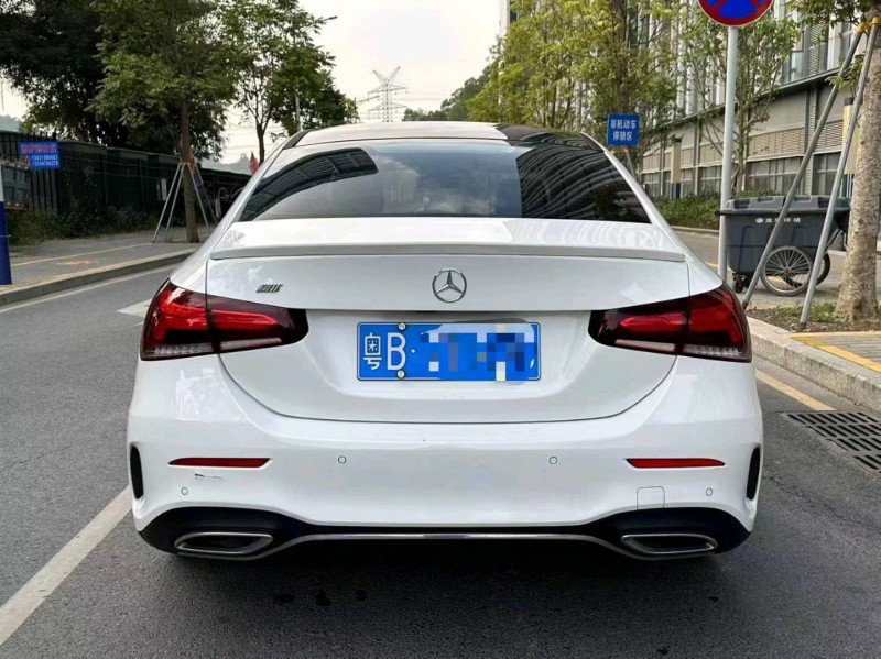 广州19年奔驰A9