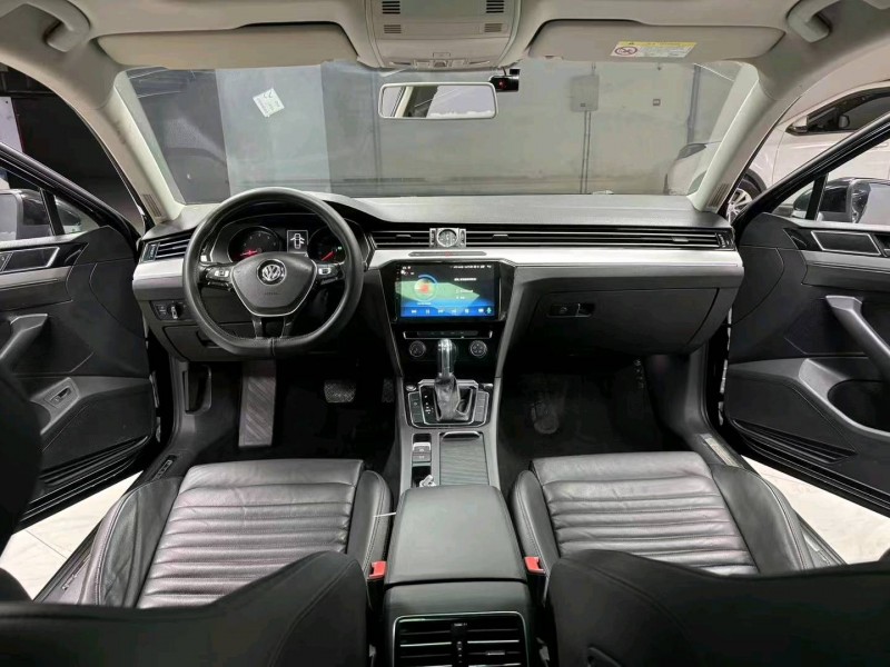 成都18年大众迈腾8