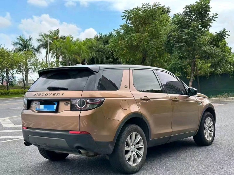 广州16年路虎发现神行5