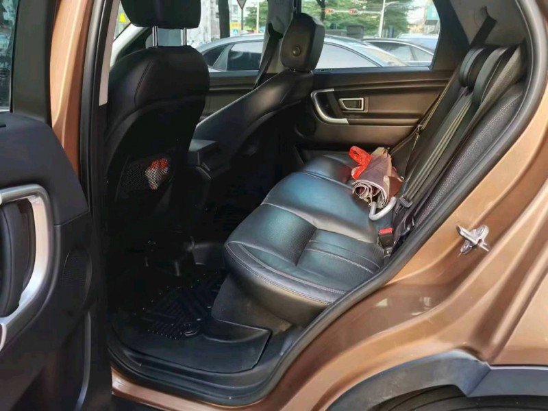 广州16年路虎发现神行6