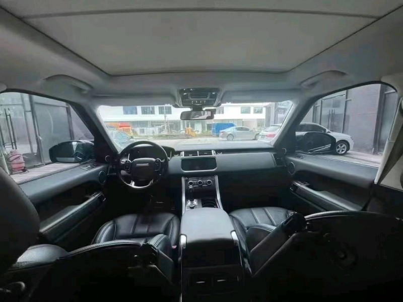 广州15年路虎揽胜运动9