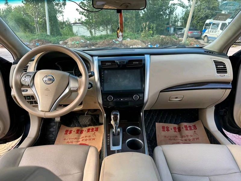 徐州14年日产天籁5