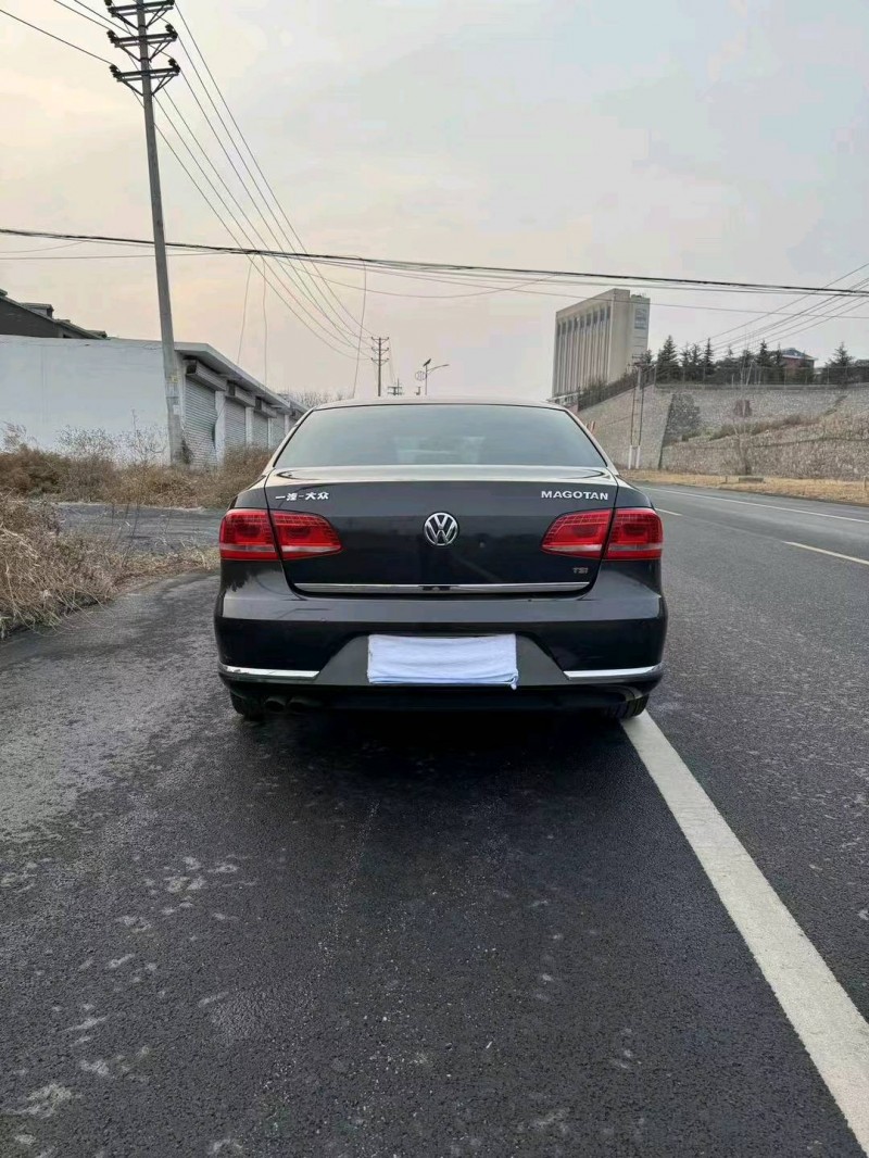 邯郸13年大众迈腾8