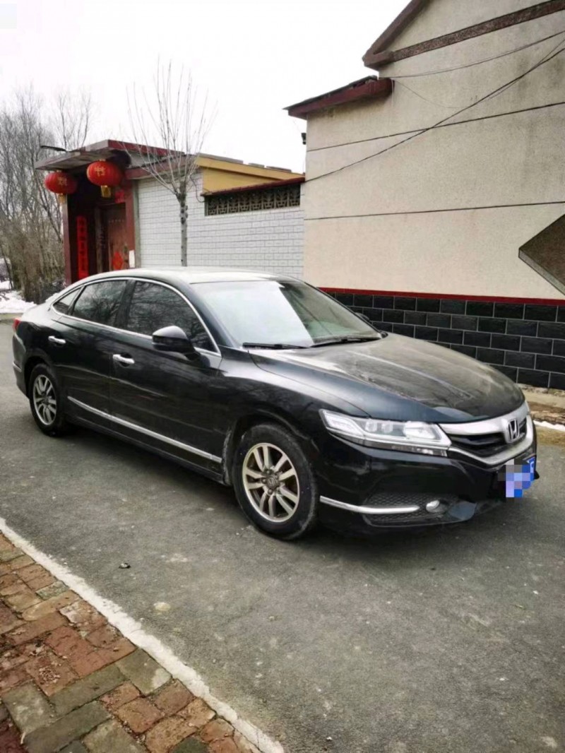 枣庄16年本田思铂睿3