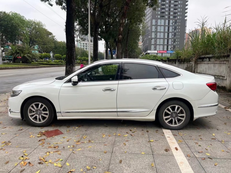 东莞17年本田思铂睿7