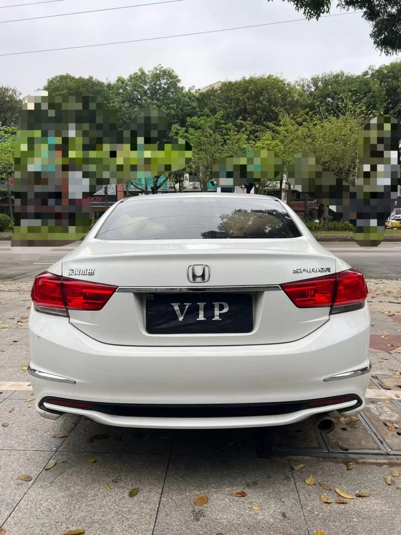 东莞17年本田思铂睿9