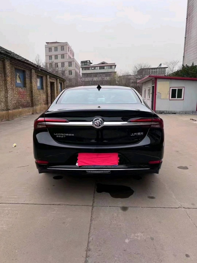 邯郸23年别克君越7