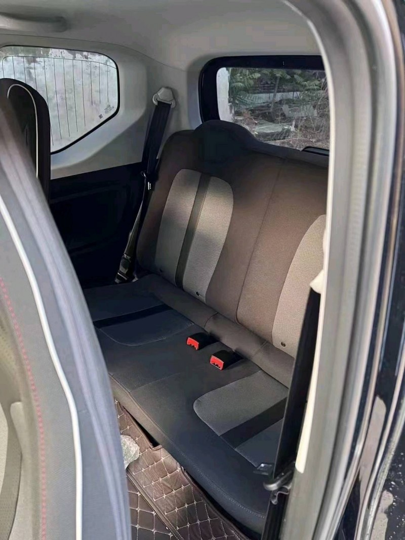 邯鄲23年五菱汽車宏光MINI EV7