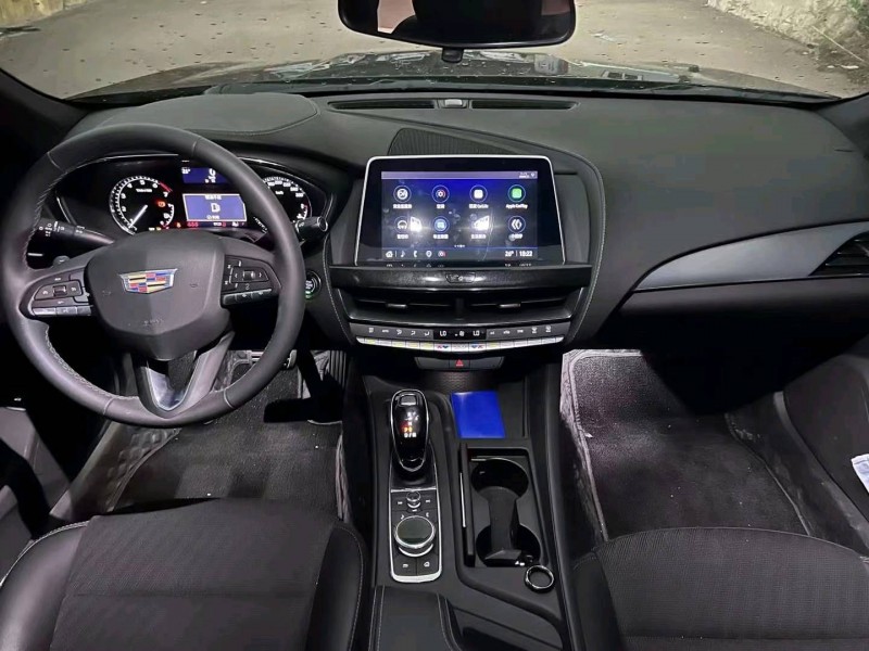 邯郸22年凯迪拉克CT57