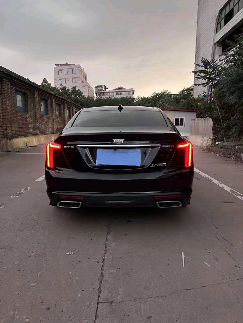 邯郸22年凯迪拉克CT58
