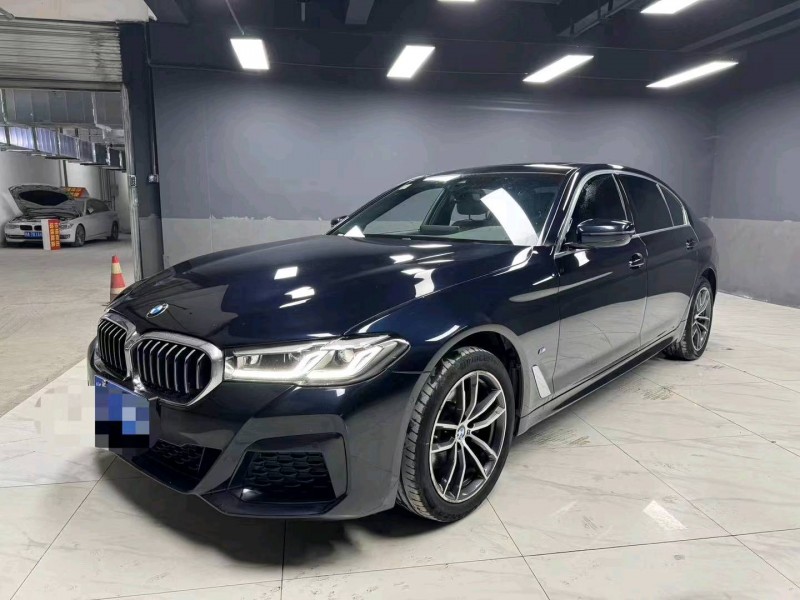 成都21年宝马5系8