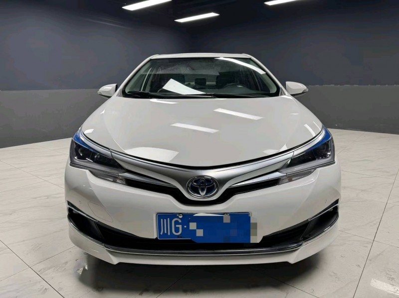 成都18年丰田卡罗拉1