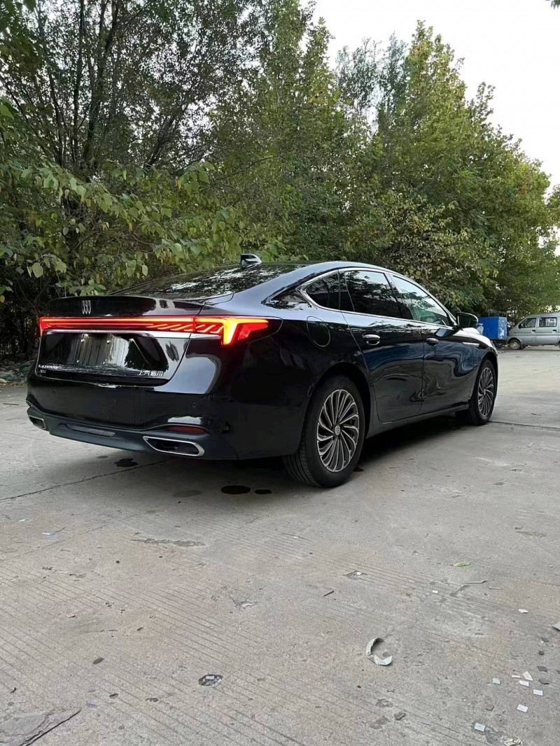 邯郸23年别克君越3